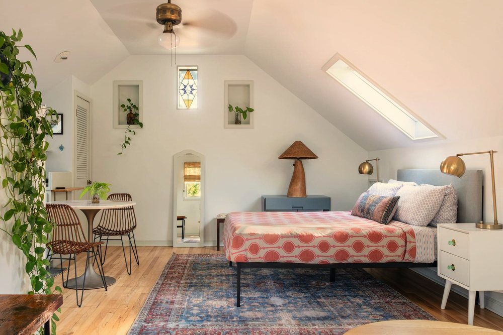 Algiers Point Sun Studio — short-term rental in New Orleans, LA