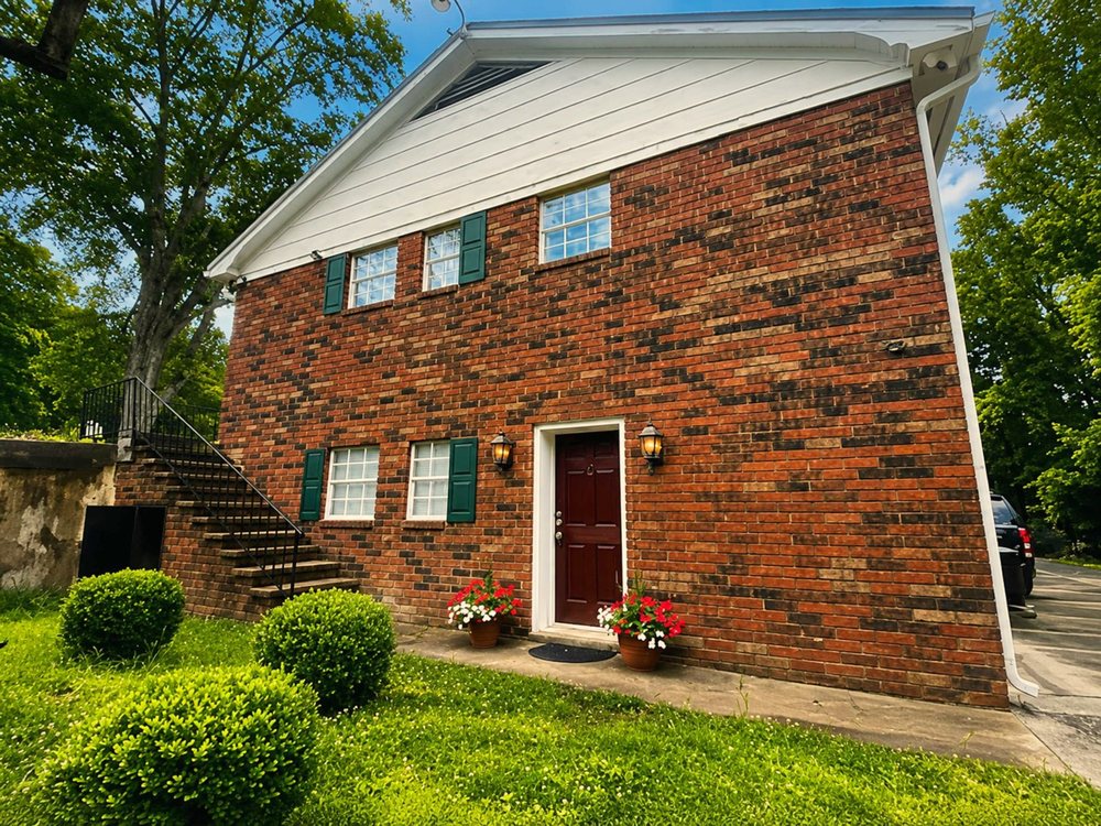 Ocoee Lower Studio — short-term rental in Benton, TN